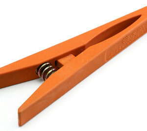 SIBILLE คลิปหนีบ สําหรับติดตั้งแผ่นฉนวน วัสดุพลาสติก ขนาด กว้าง 18 มม. X ยาว 165 มม.