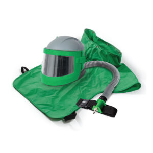 Nova 3® หน้ากากป้องกันสำหรับงานพ่นทรายพร้อมผ้าคลุมไนลอนและข้อต่อ